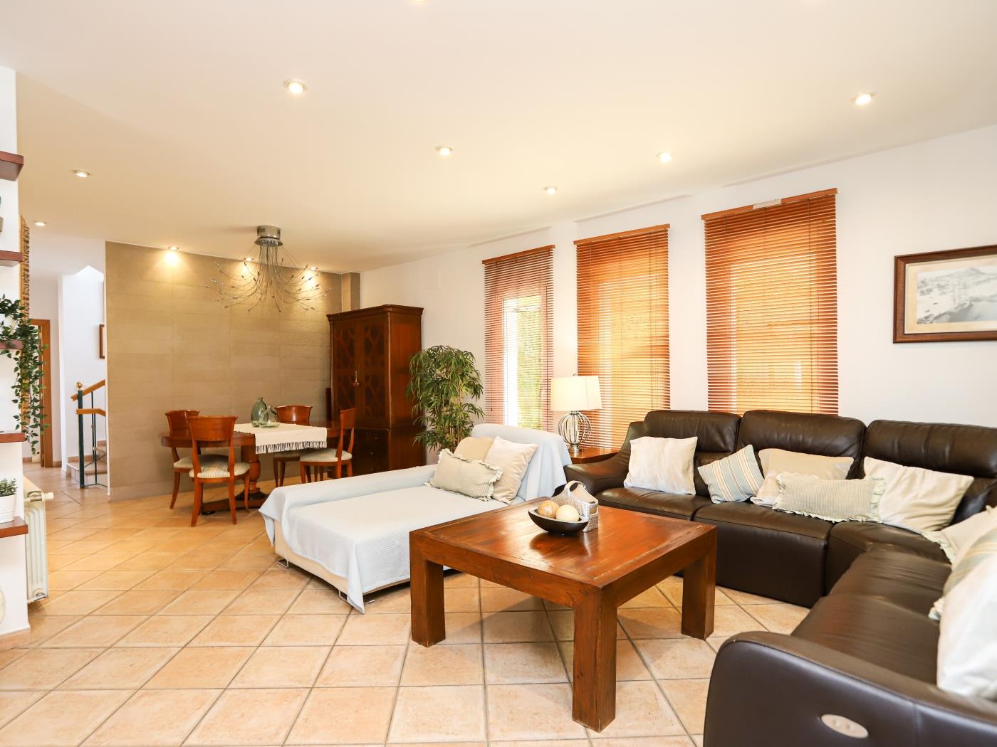Villa Paquita by clabao. Gestion de apartamentos turísticos Pamplona y Logroño