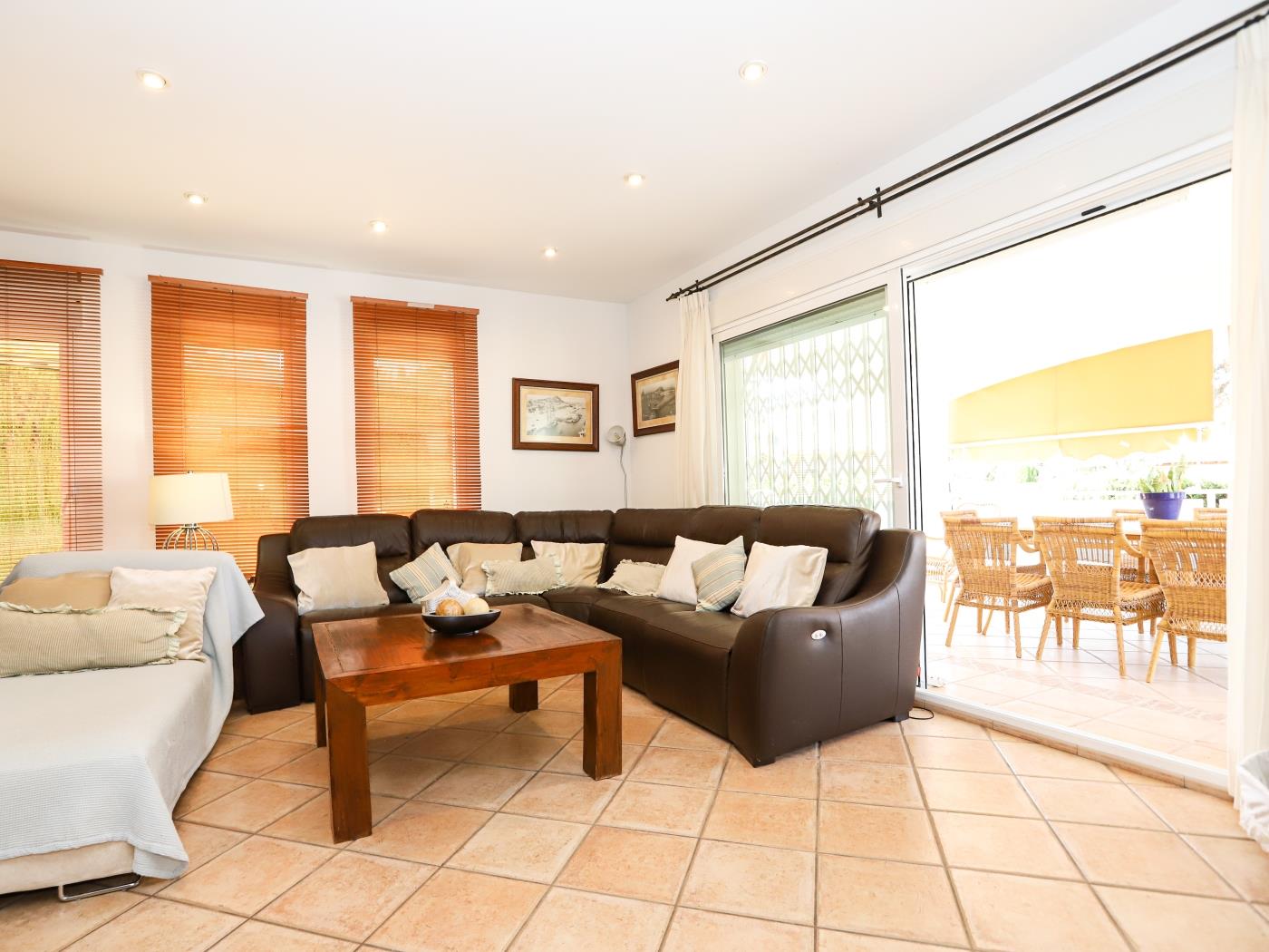Villa Paquita by clabao. Gestion de apartamentos turísticos Pamplona y Logroño