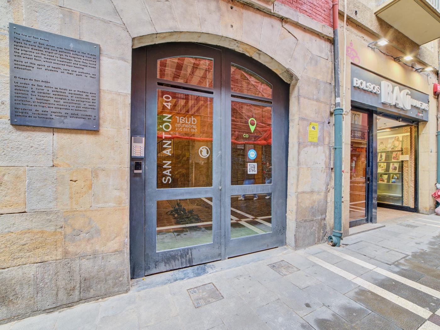 Casa Bidaiari by Clabao en Pamplona