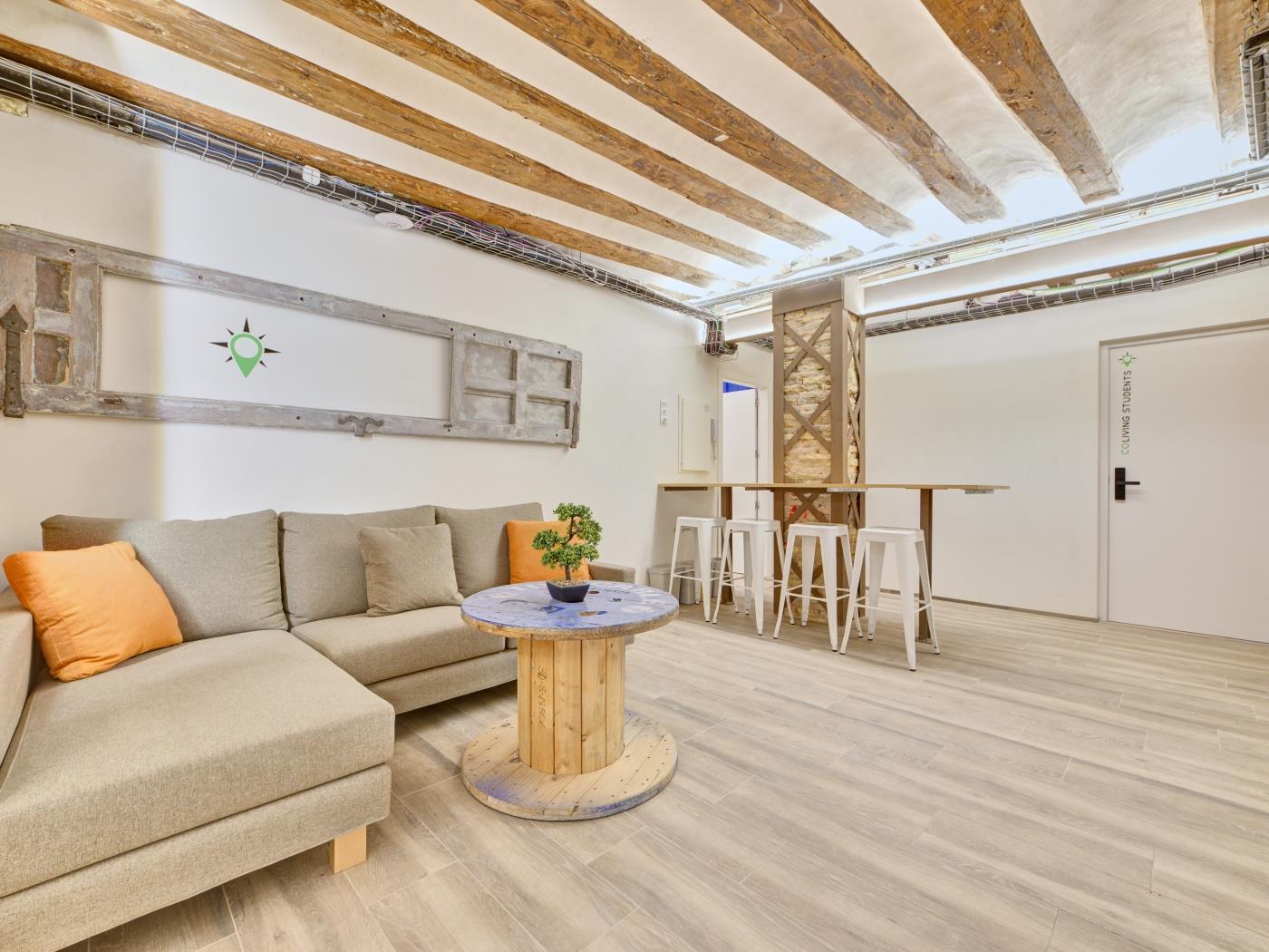 Casa Bidaiari by Clabao en Pamplona