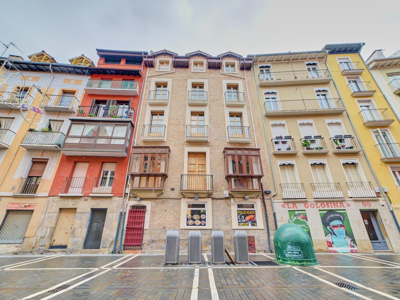 Casa Bidaiari by Clabao en Pamplona