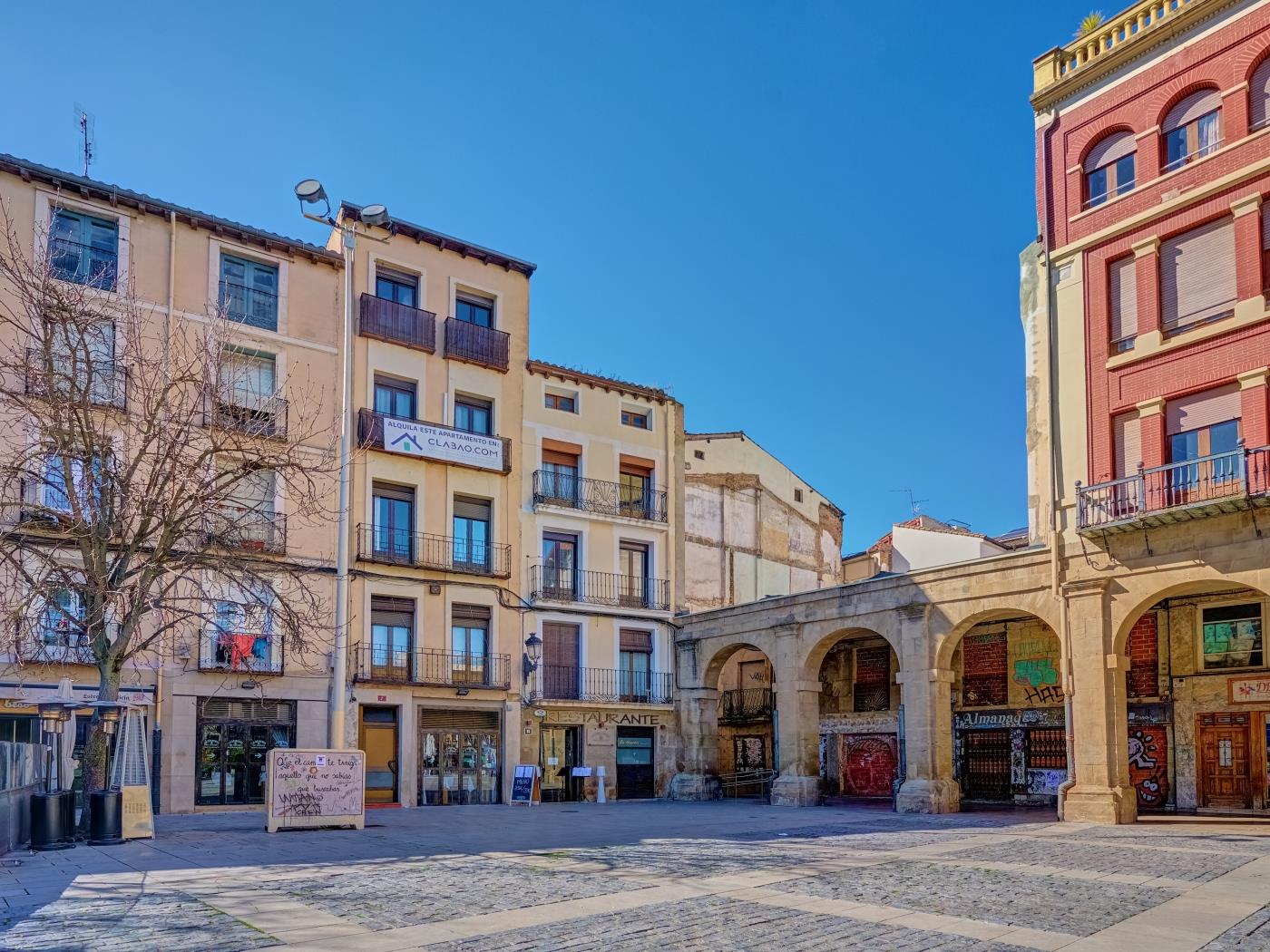 Balcón del Mercado by Clabao en Logroño