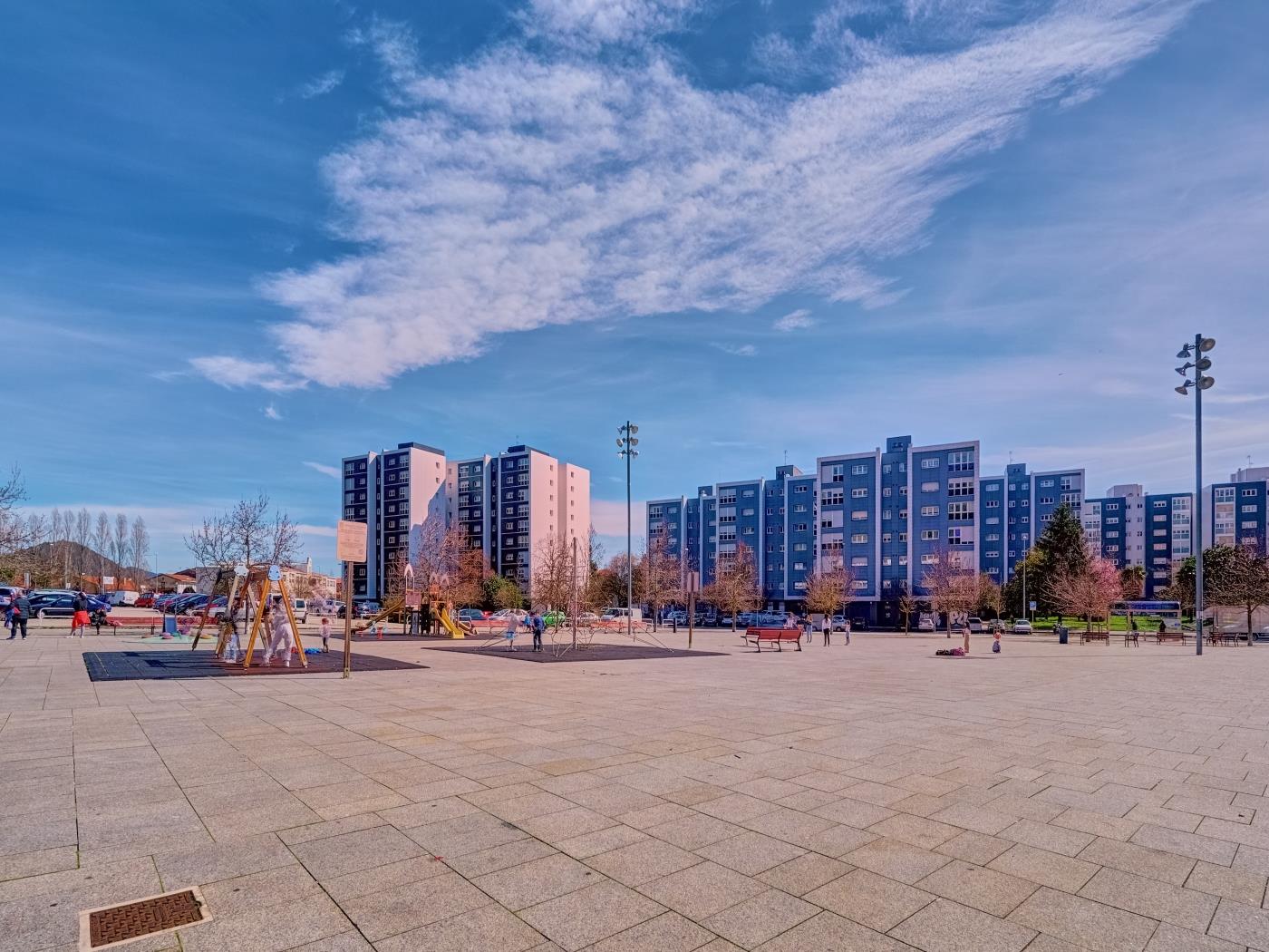 Apartamento Ezkaba Bajo A by Clabao en Pamplona
