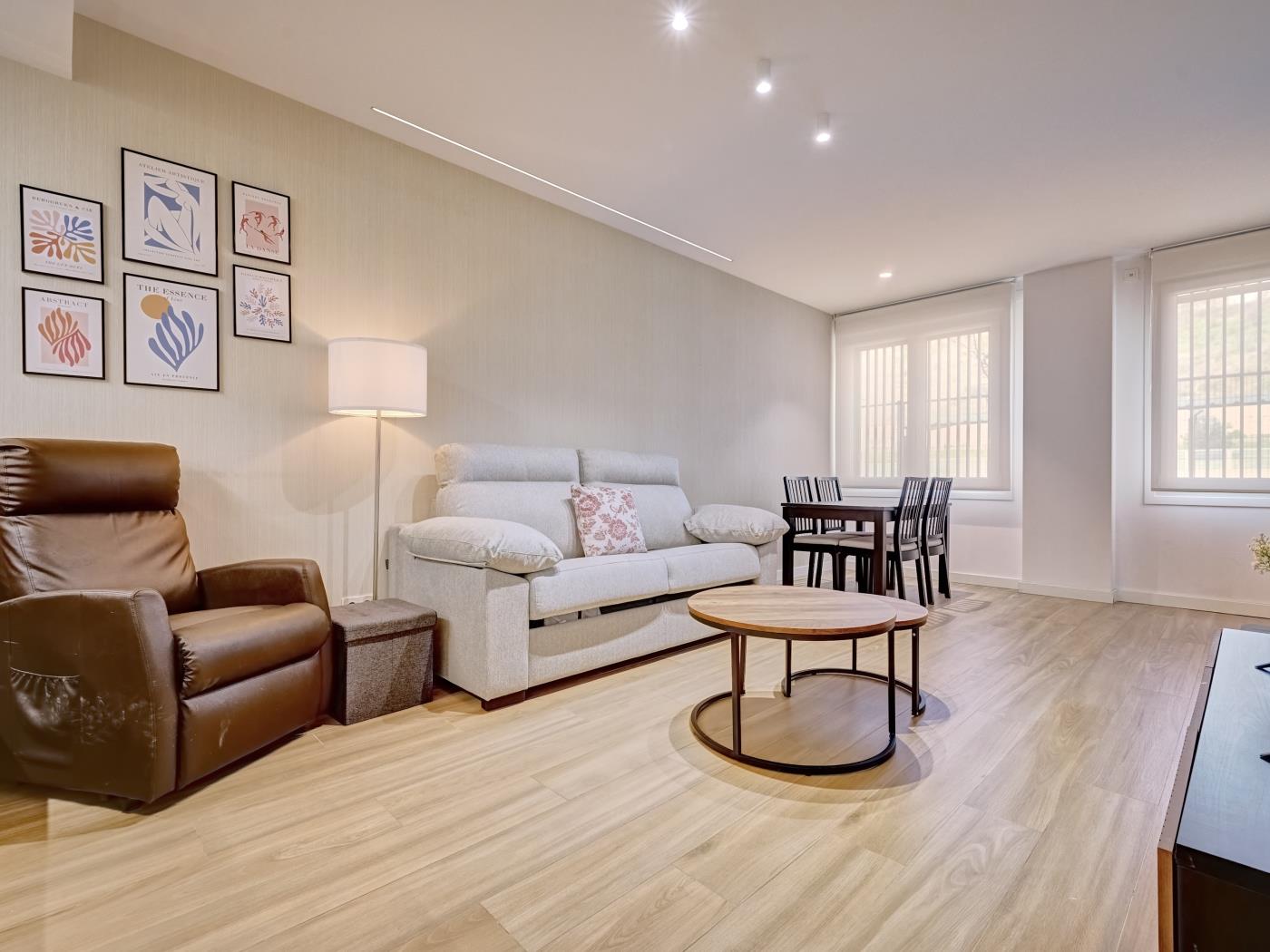 Apartamento Ezkaba Bajo A by Clabao en Pamplona