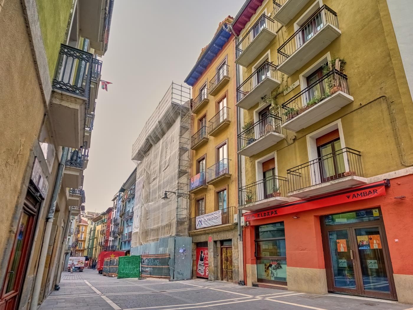 El Navarro Suite by Clabao en Pamplona