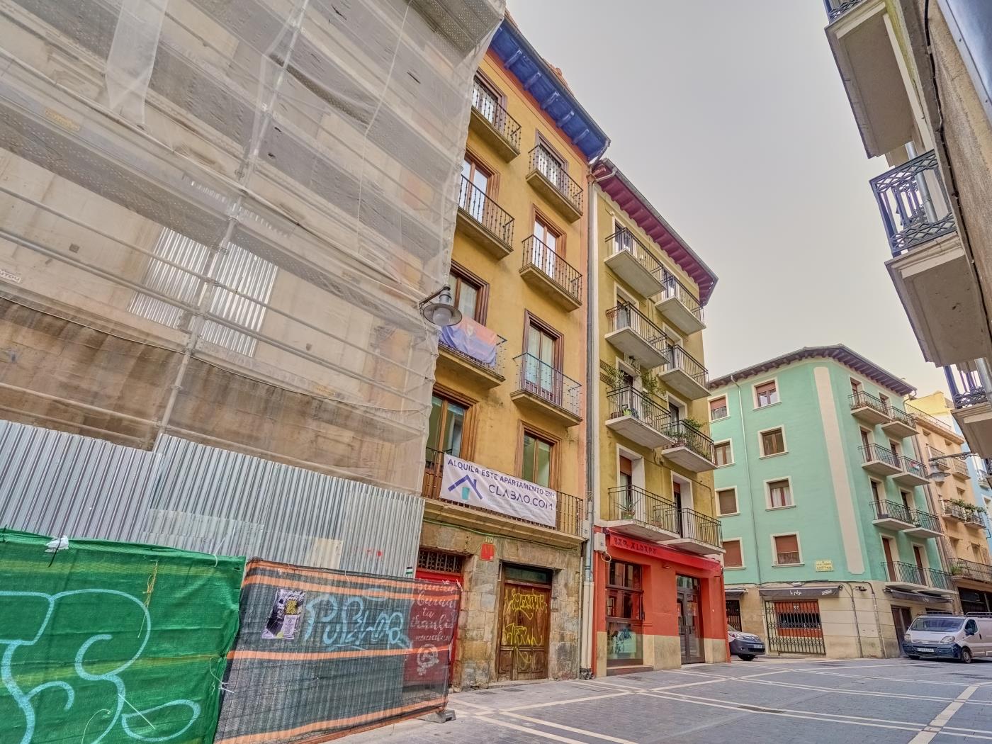 El Navarro Suite by Clabao en Pamplona