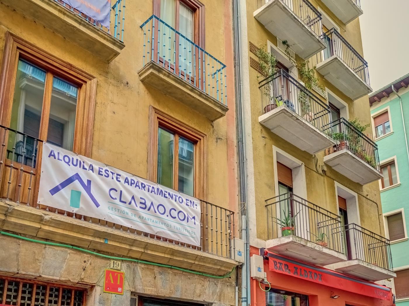 El Navarro Suite by Clabao en Pamplona