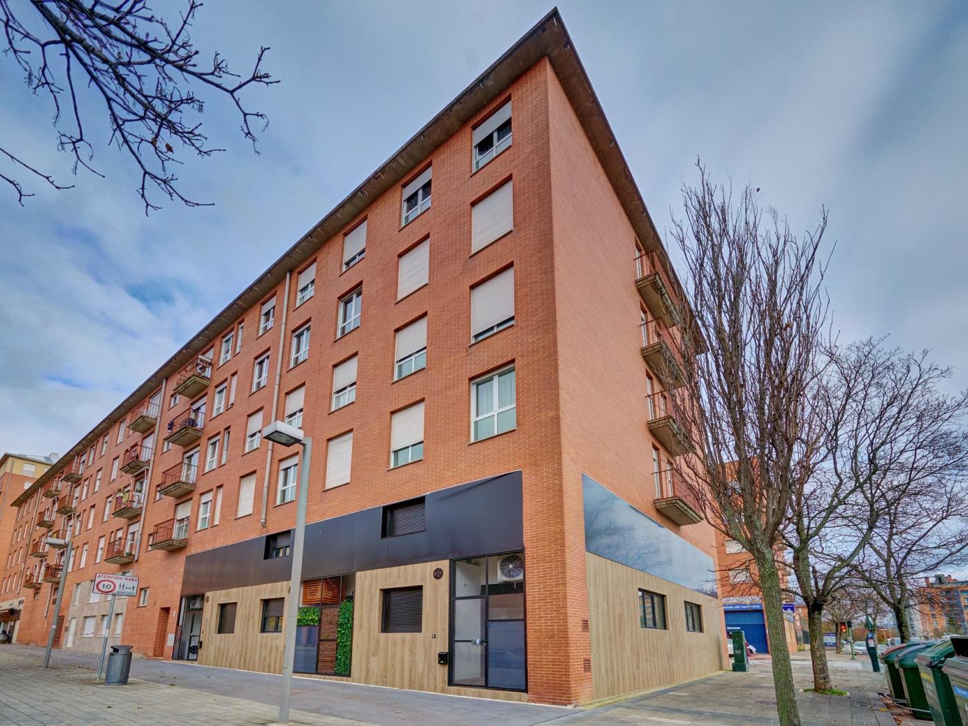 Los olivos by Clabao en Pamplona