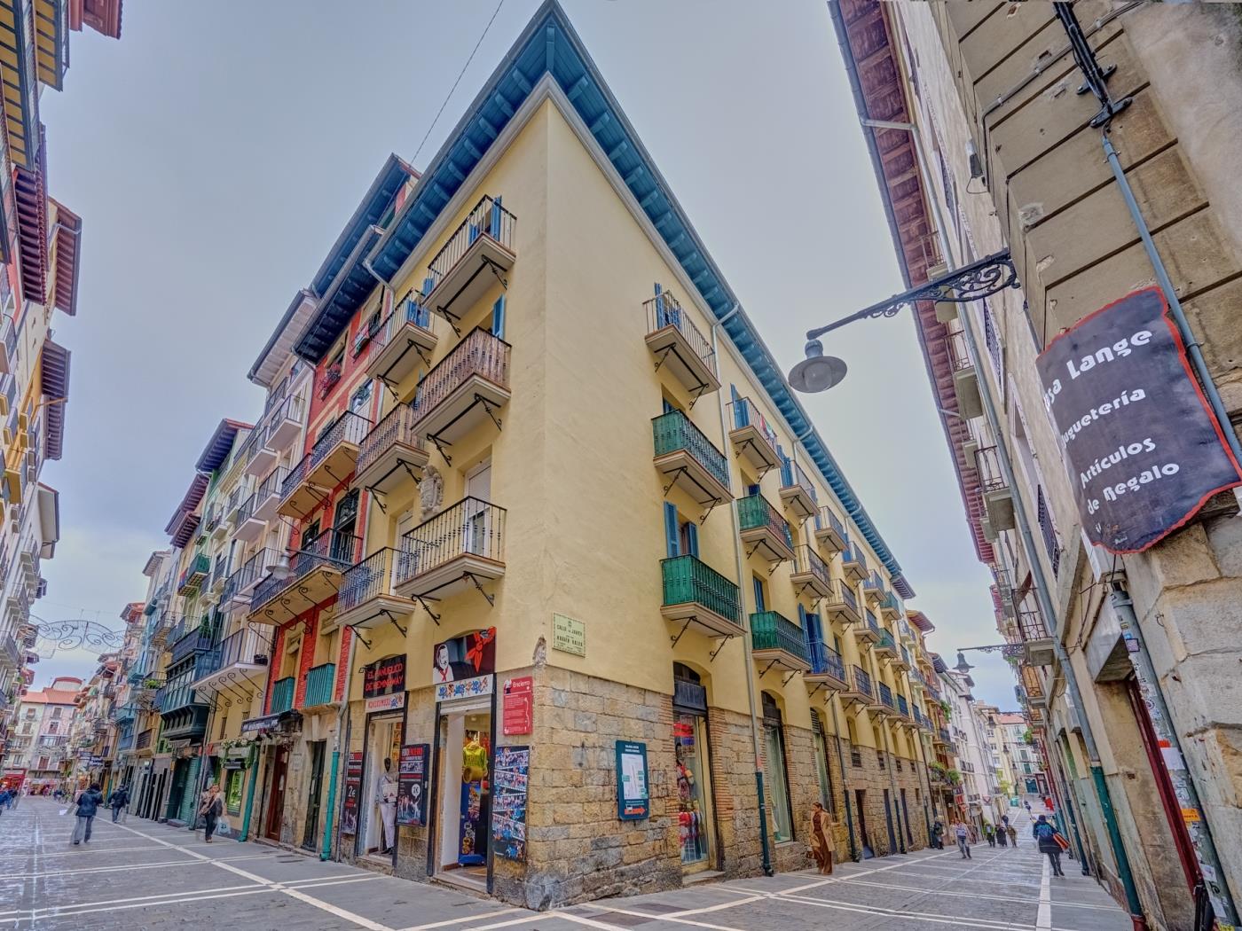 Bajada de Javier by Clabao en Pamplona
