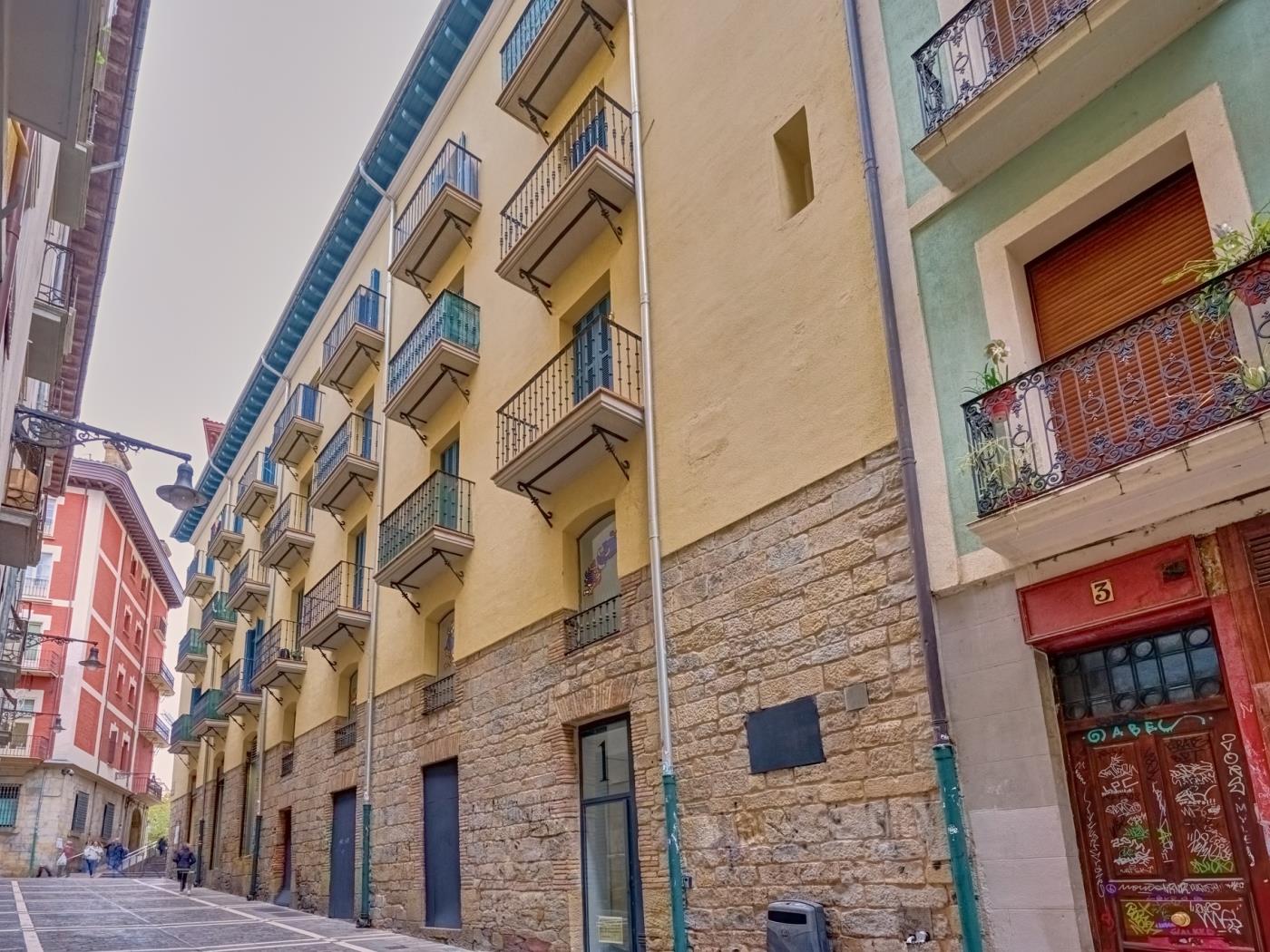 Bajada de Javier by Clabao en Pamplona