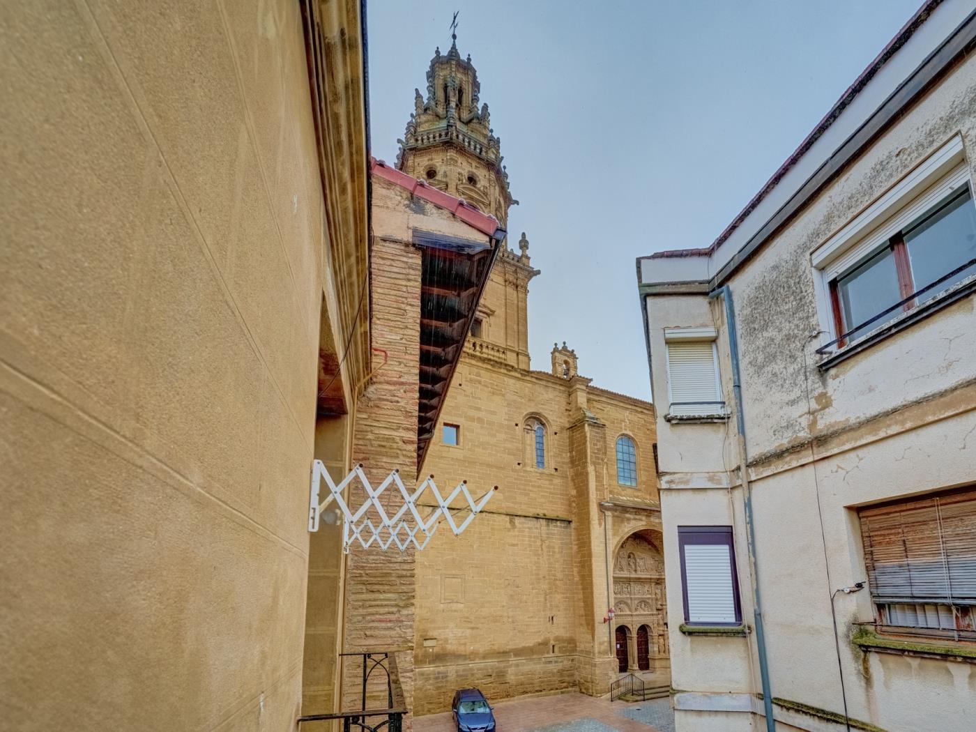 Santo Tomas Izq by Clabao en Haro
