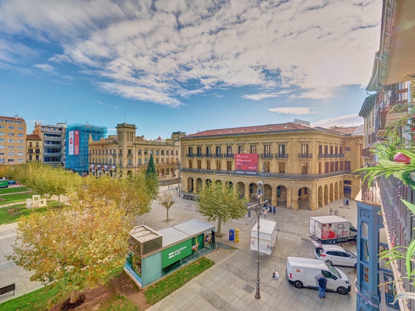 Edificio la Joya 3 by Clabao en Pamplona