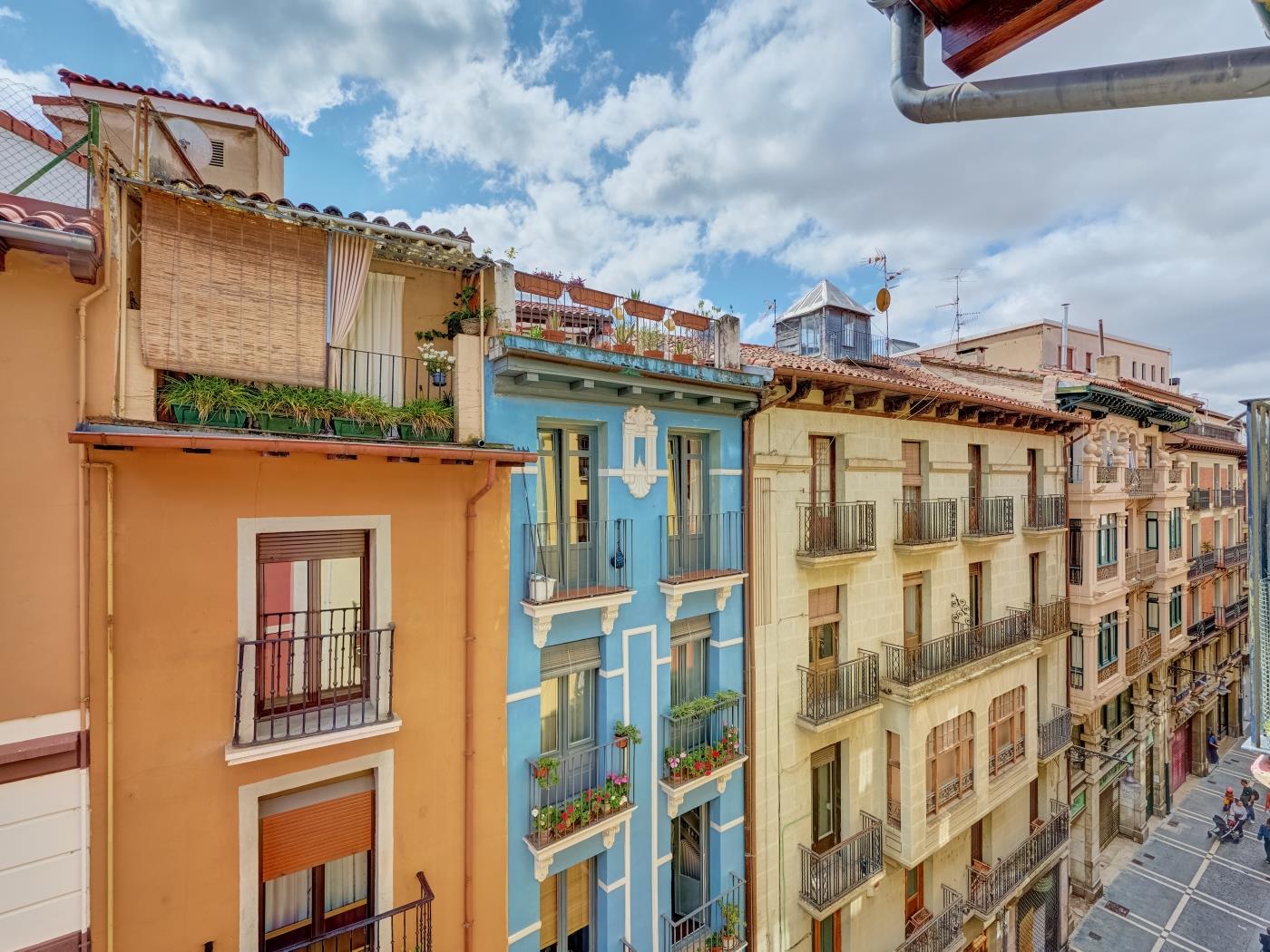 Heart of Pamplona Apartments II by Clabao en Pamplona