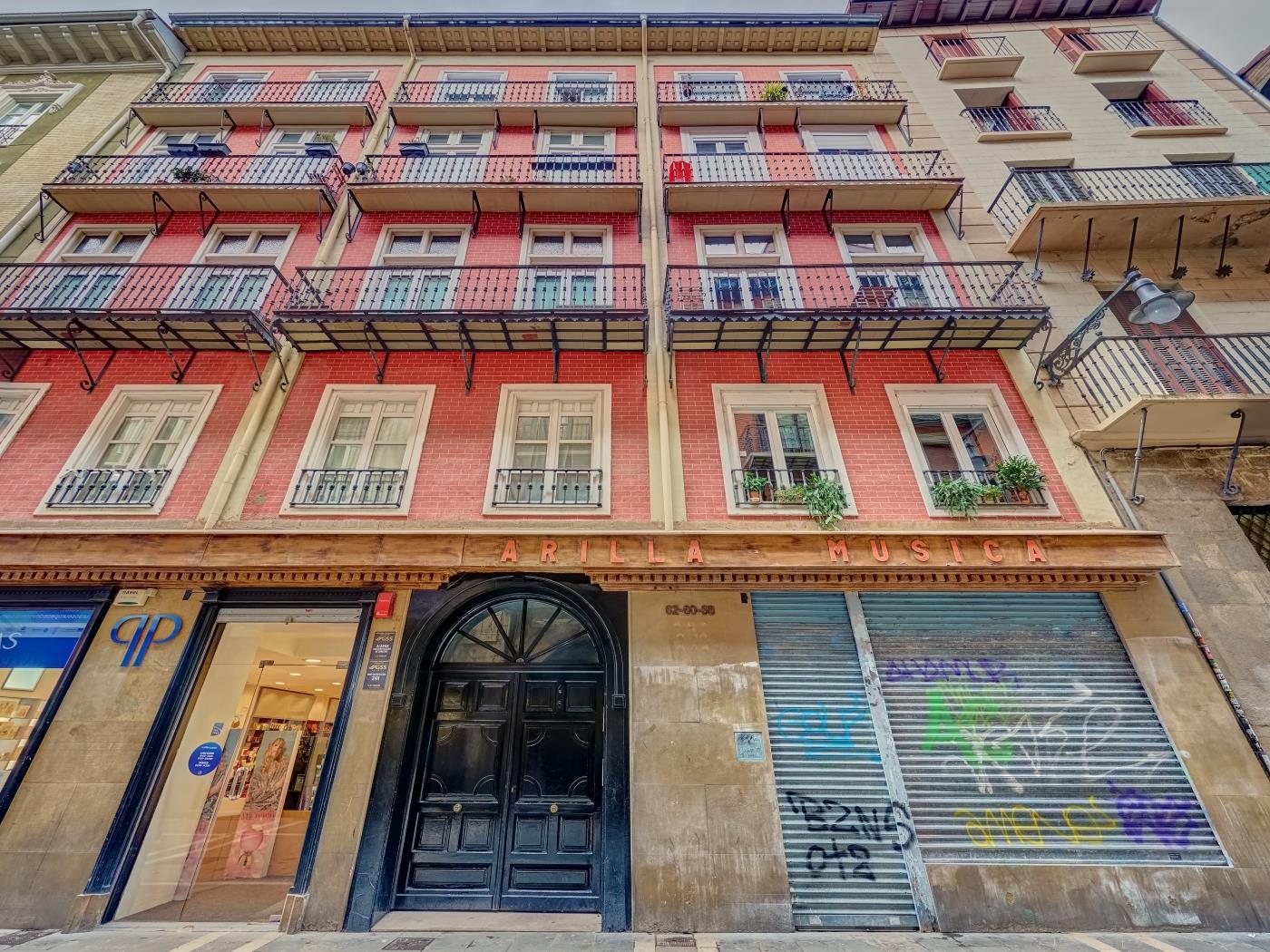 Heart of Pamplona Apartments III by Clabao en Pamplona