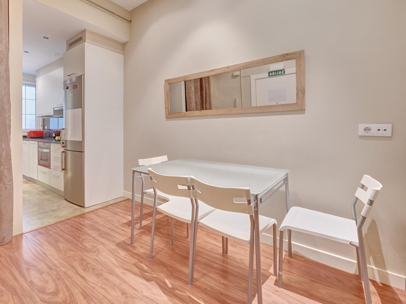 Curia 6 by Clabao en Pamplona