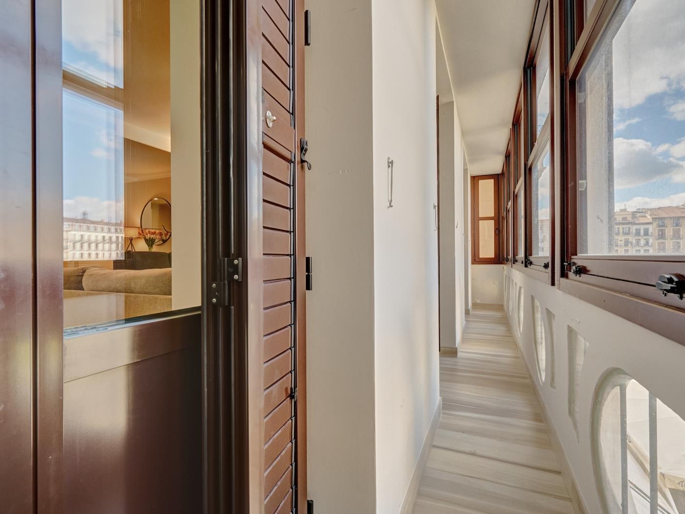 Castillo 18 by clabao en Pamplona