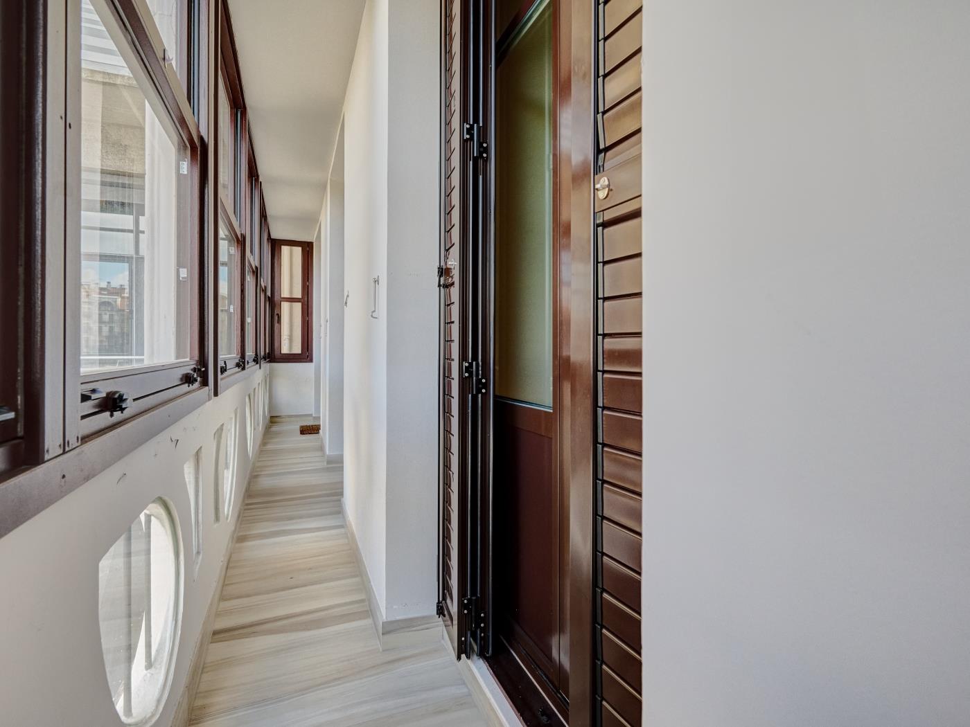 Castillo 18 by clabao en Pamplona