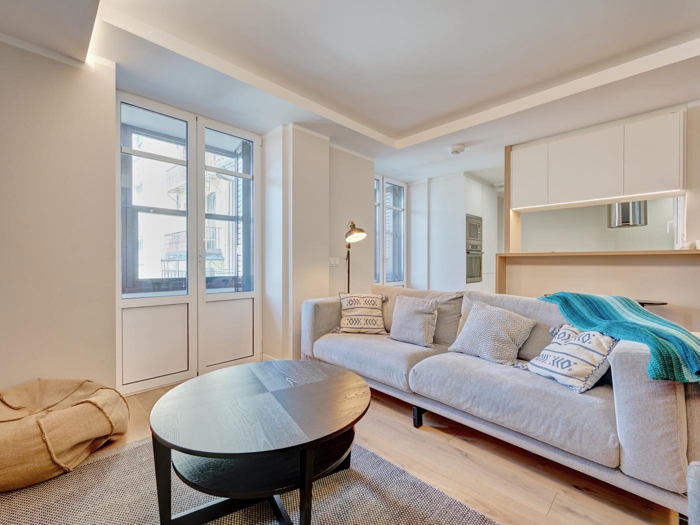 Castillo 18 by clabao en Pamplona
