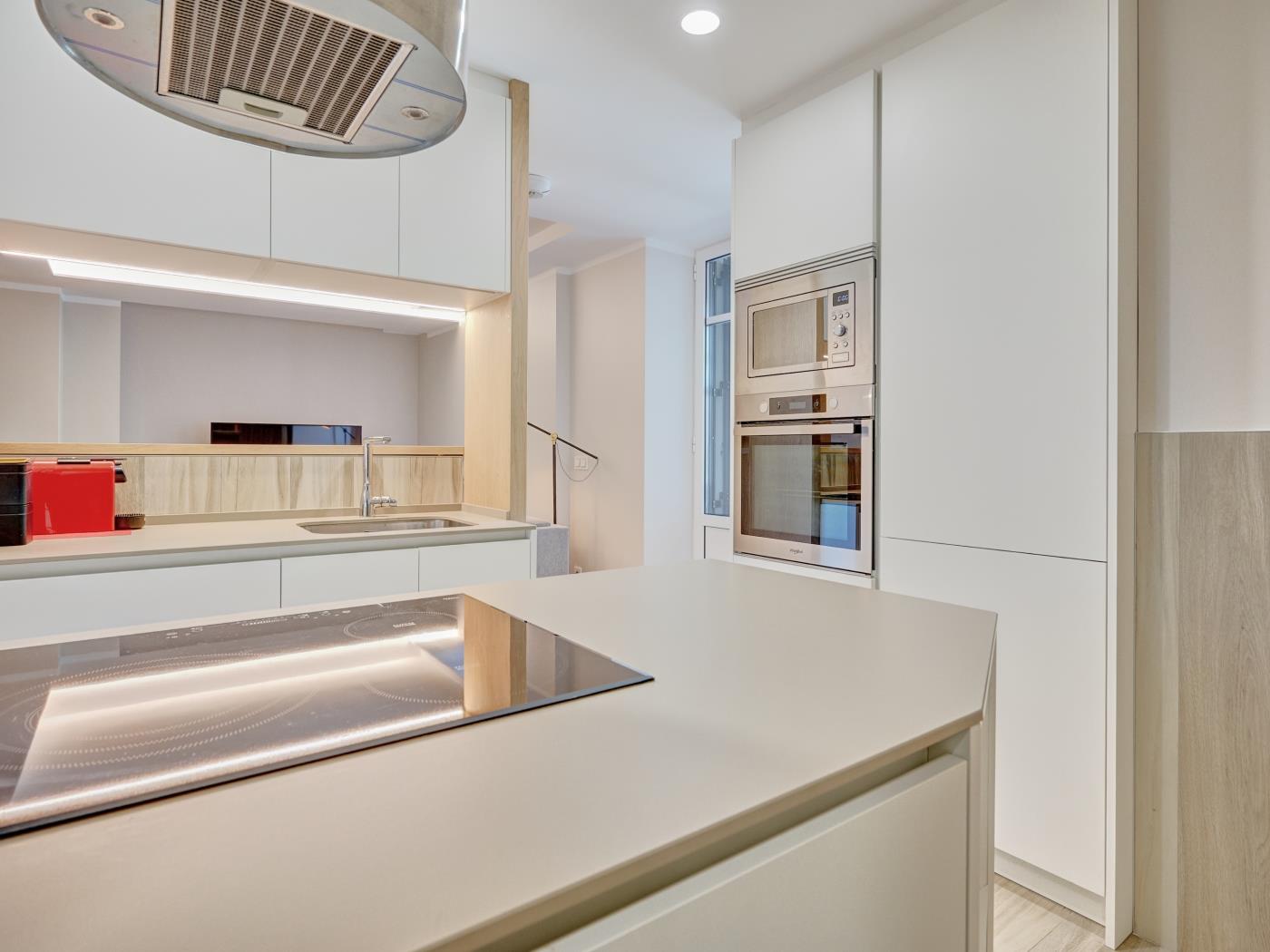 Castillo 18 by clabao en Pamplona