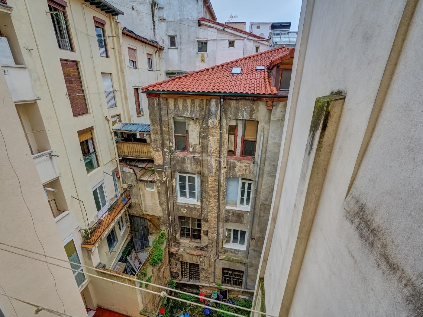 El Mirador de la Estafeta 5 by Clabao en Pamplona