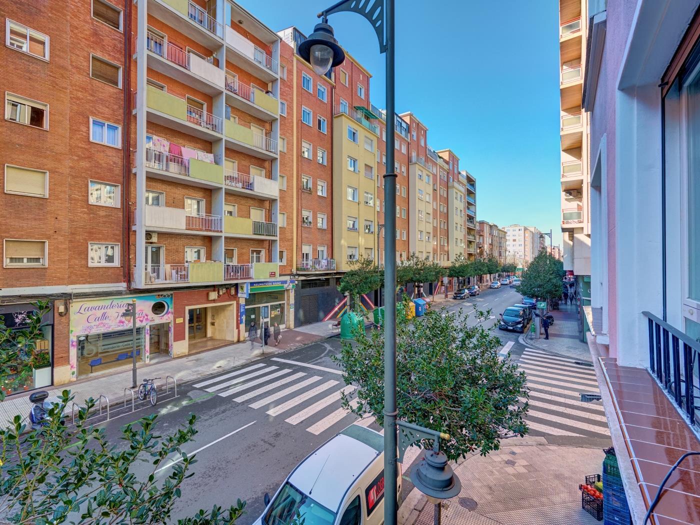 El encanto de Huesca by clabao en Logroño