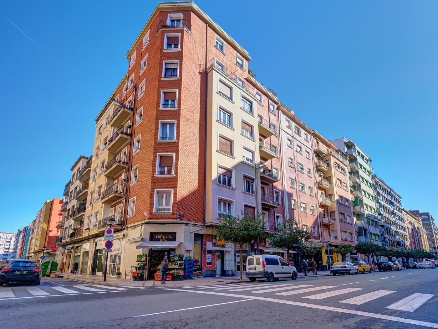 El encanto de Huesca by clabao en Logroño
