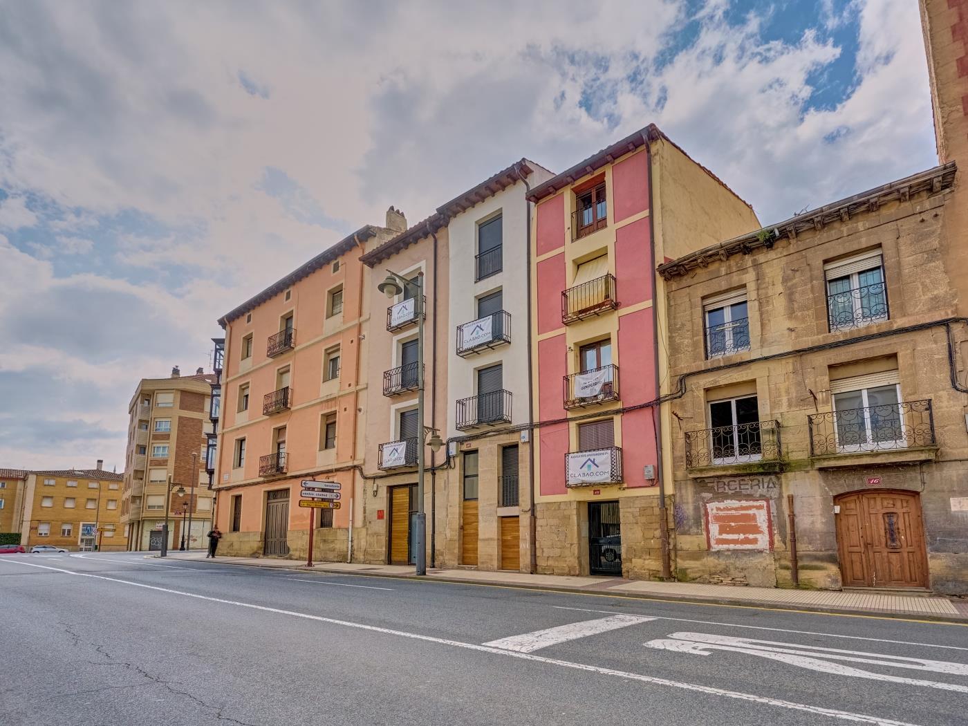 Vinomium F1A by Clabao en Logroño