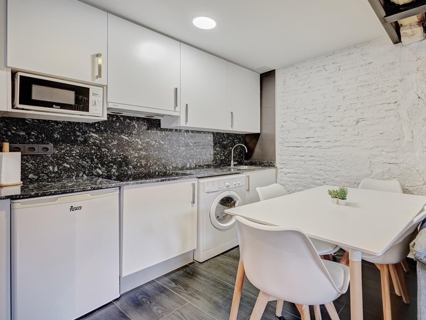 Vinomium F1A by Clabao en Logroño