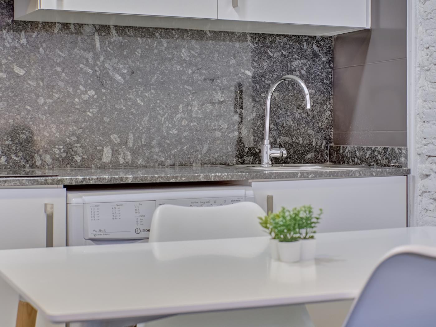 Vinomium F1A by Clabao en Logroño