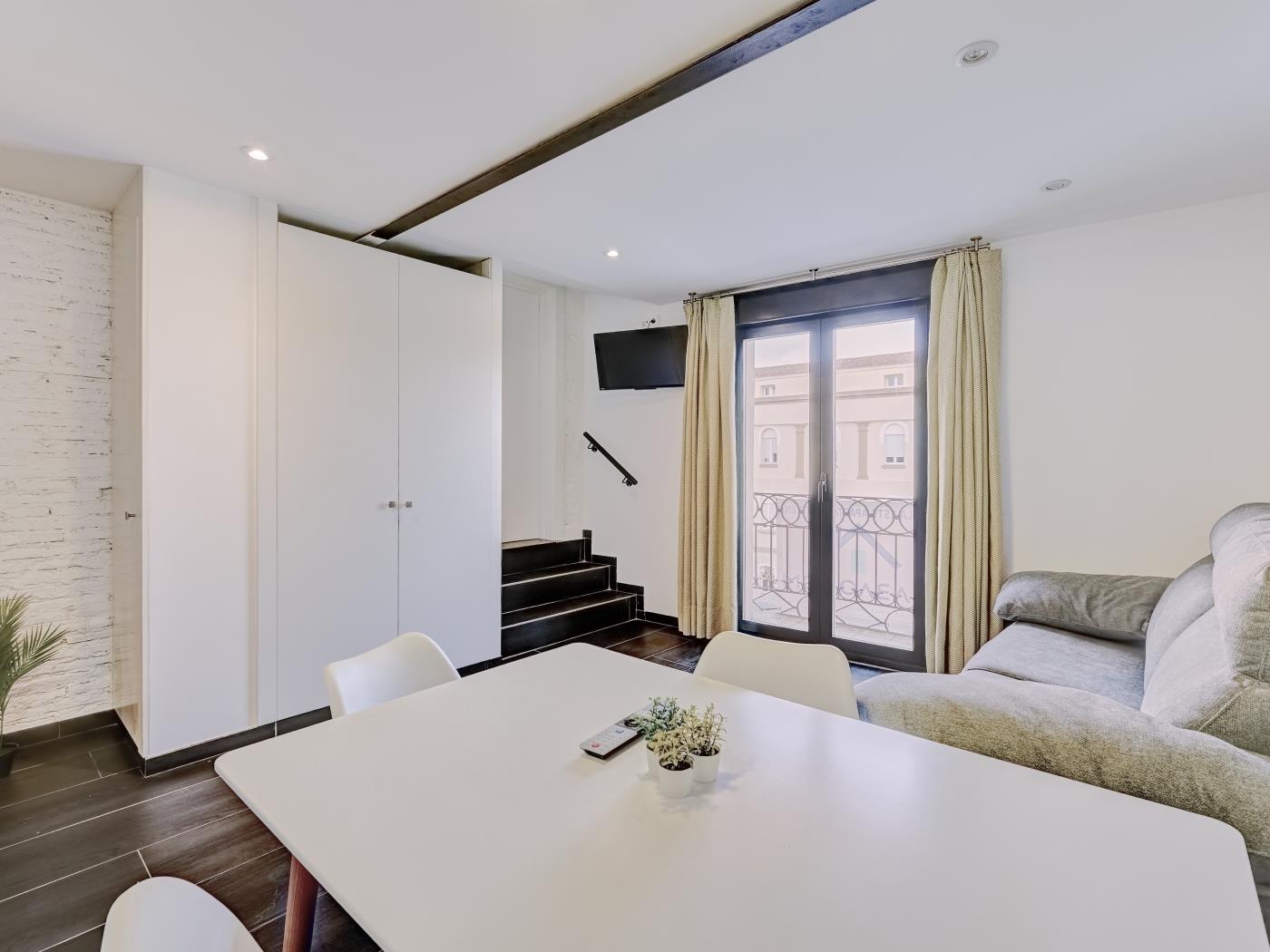 Vinomium F3B by Clabao en Logroño