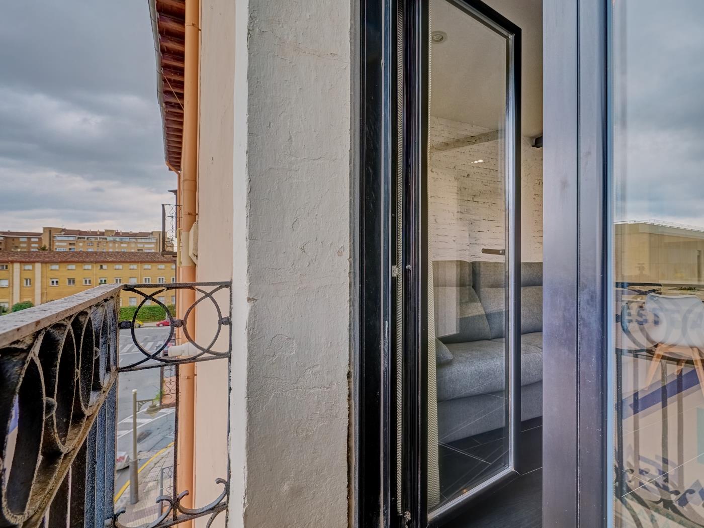 Vinomium F3B by Clabao en Logroño