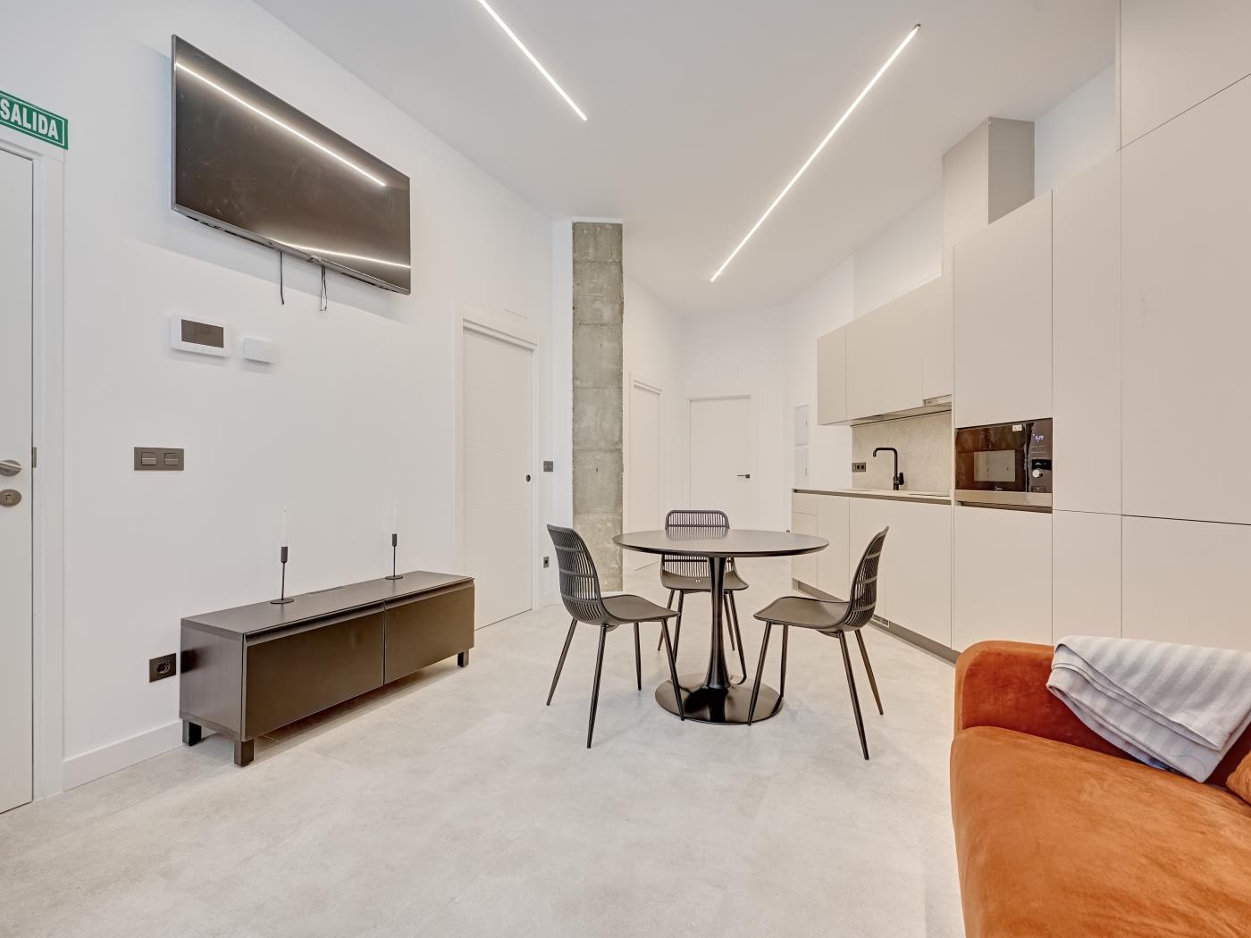 La Colmena C by Clabao en Pamplona