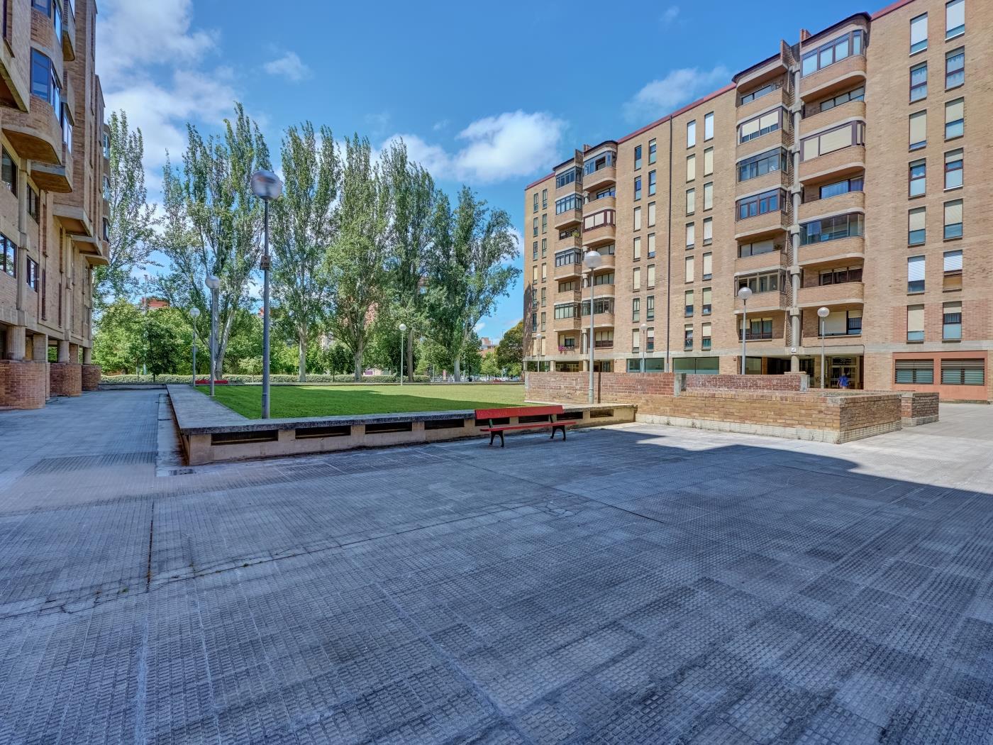 MYE 2 by Clabao en Pamplona