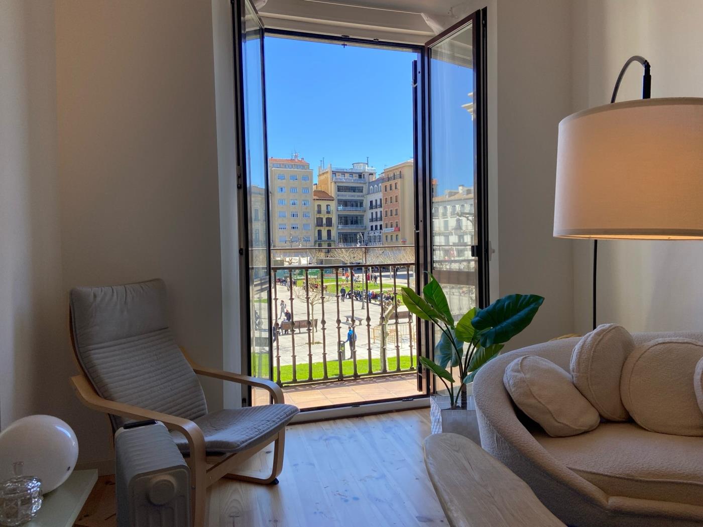 Castillo 31 by Clabao en Pamplona