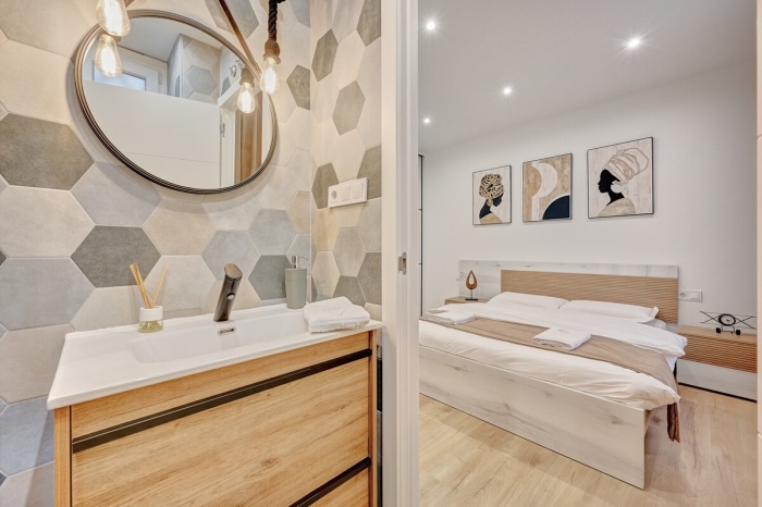 Regal Diamond Centre by Clabao en Logroño