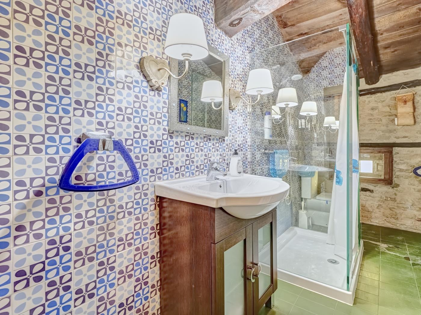 Casa Ondare Etxea by Clabao en Abínzano (Navarra)