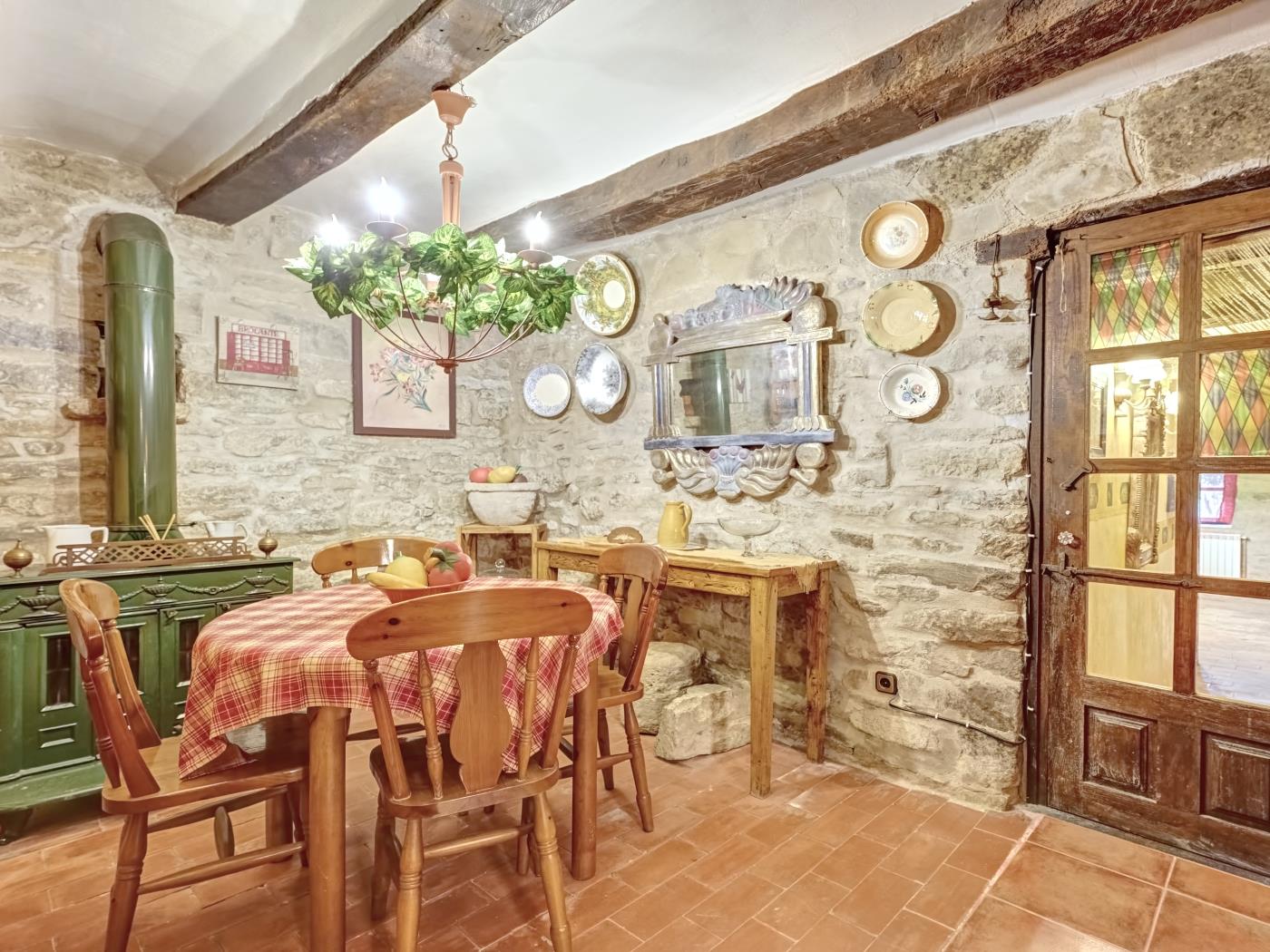 Casa Ondare Etxea by Clabao en Abínzano (Navarra)