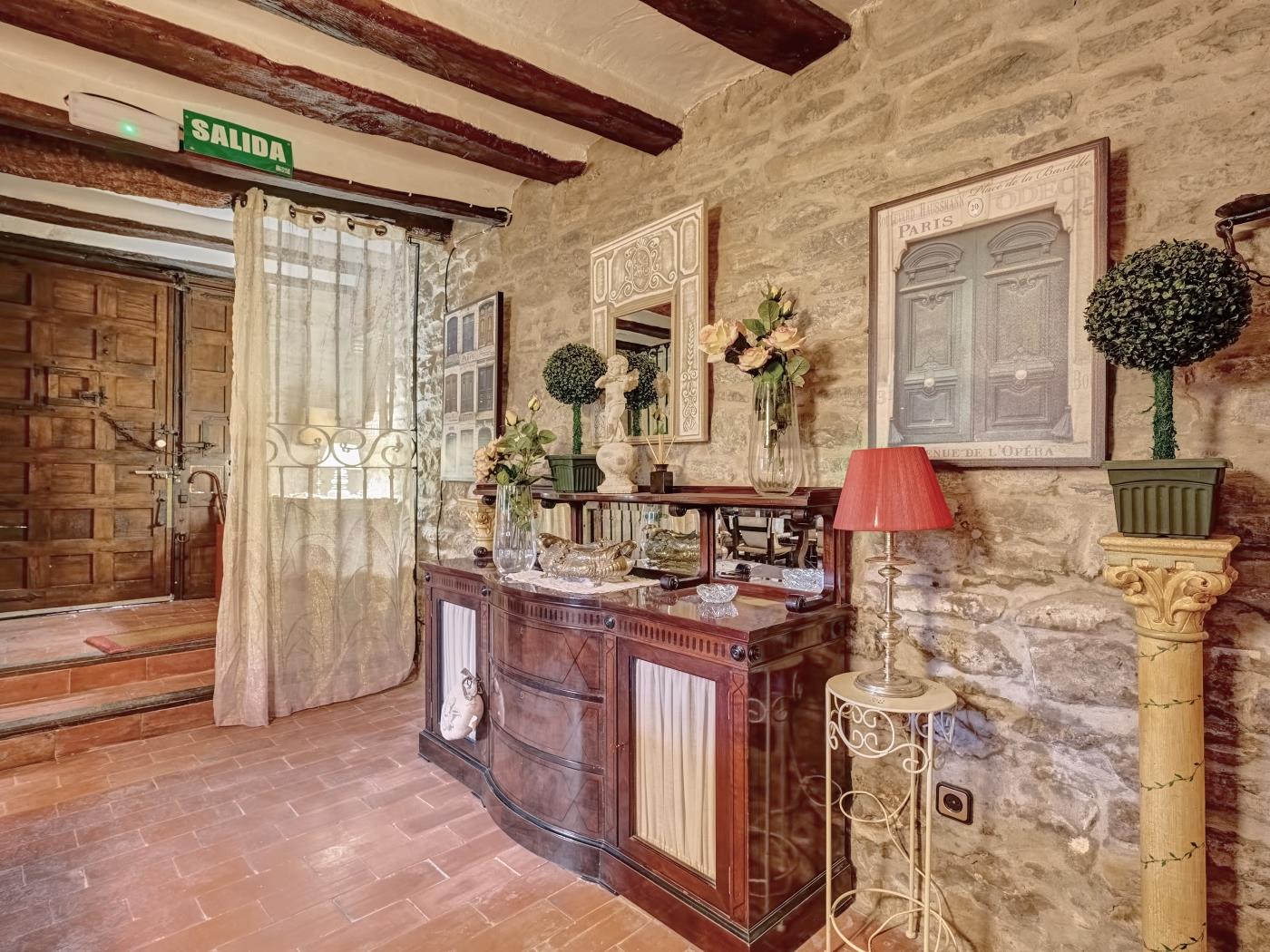 Casa Ondare Etxea by Clabao en Abínzano (Navarra)
