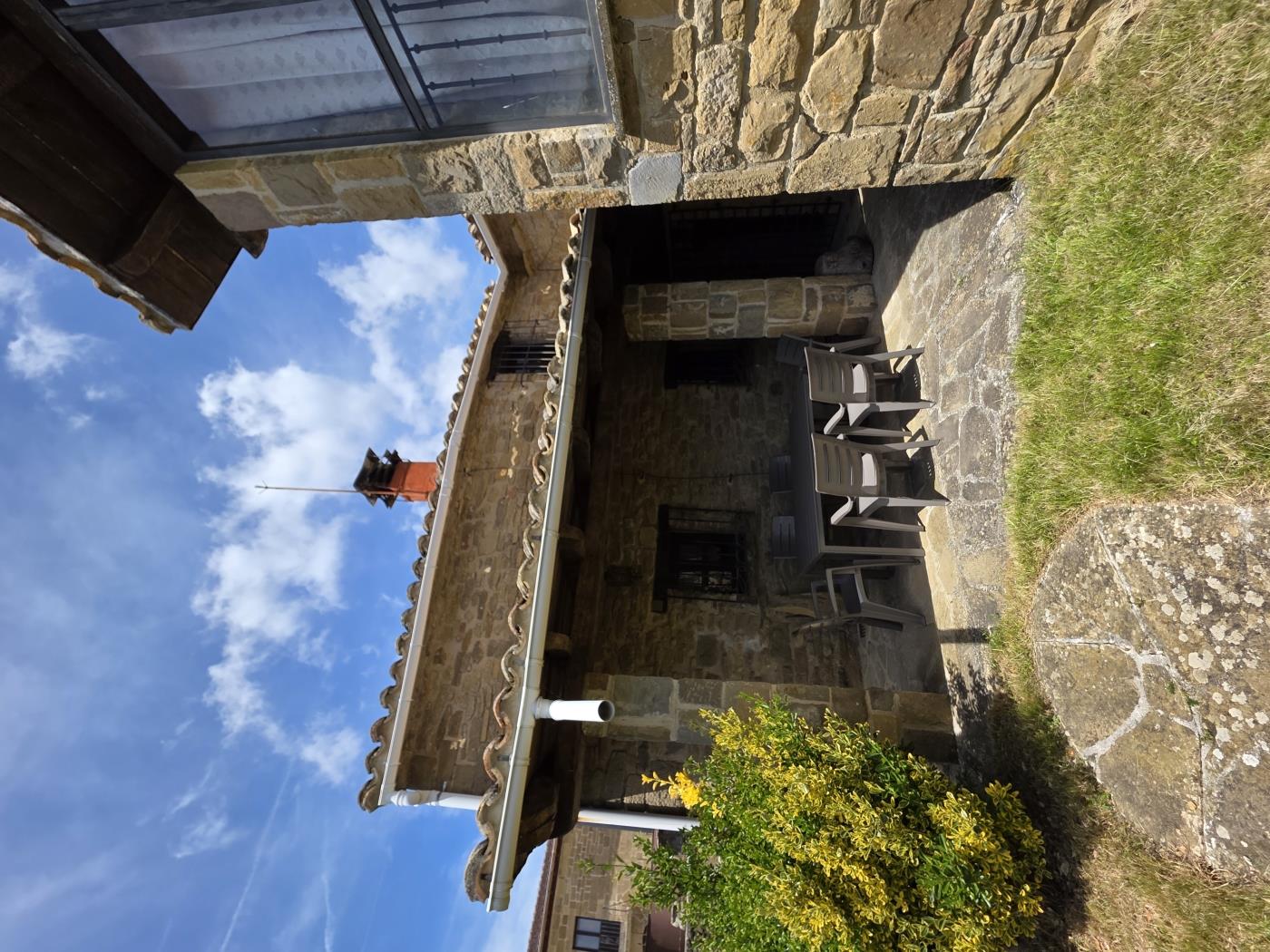 Casa Ondare Etxea by Clabao en Abínzano (Navarra)