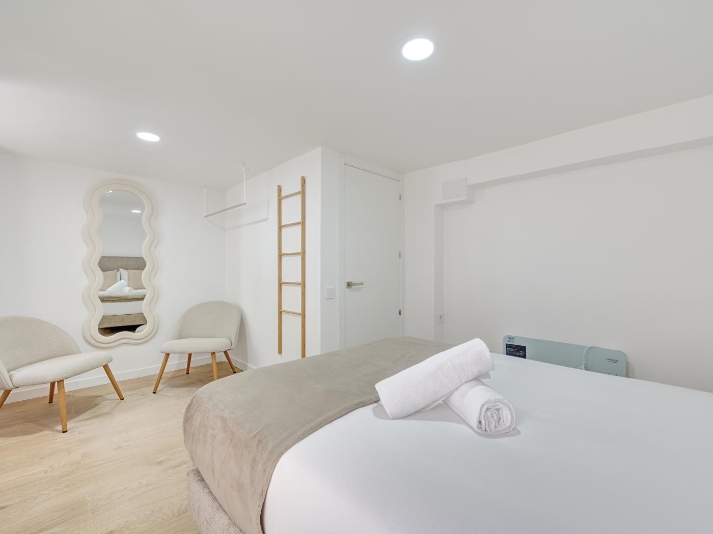 La Pequeña Gran Casa by Clabao en Viana (Navarra)