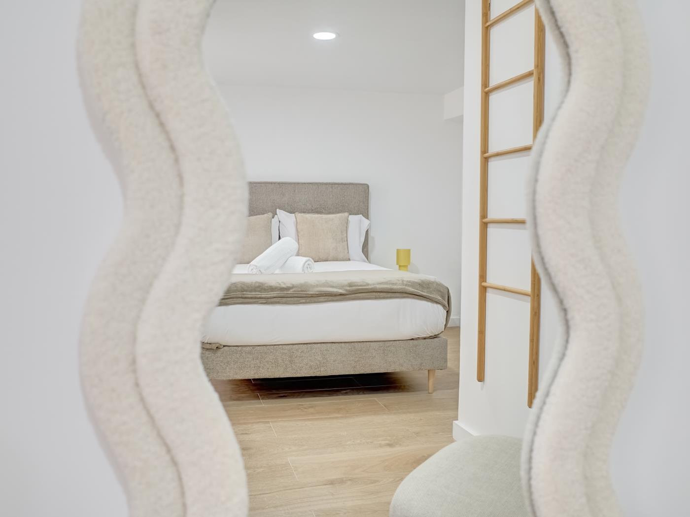 La Pequeña Gran Casa by Clabao en Viana (Navarra)