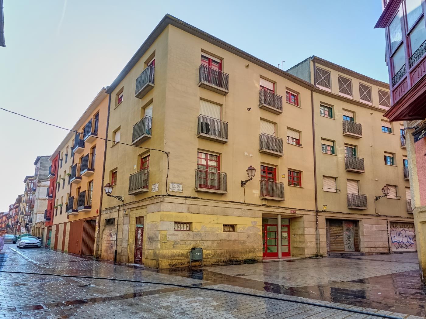 la casita del casco viejo by clabao en logroño