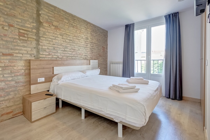 Casa Uva Plaza del Mercado by Clabao en Logroño