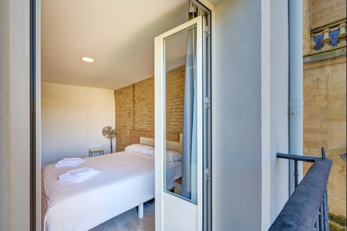 Casa Uva Plaza del Mercado by Clabao en Logroño